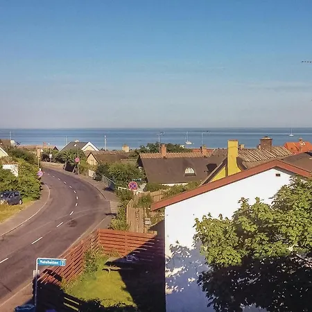 Two-bedroom In Lejlighed